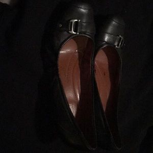 Black Naturalizer low heal